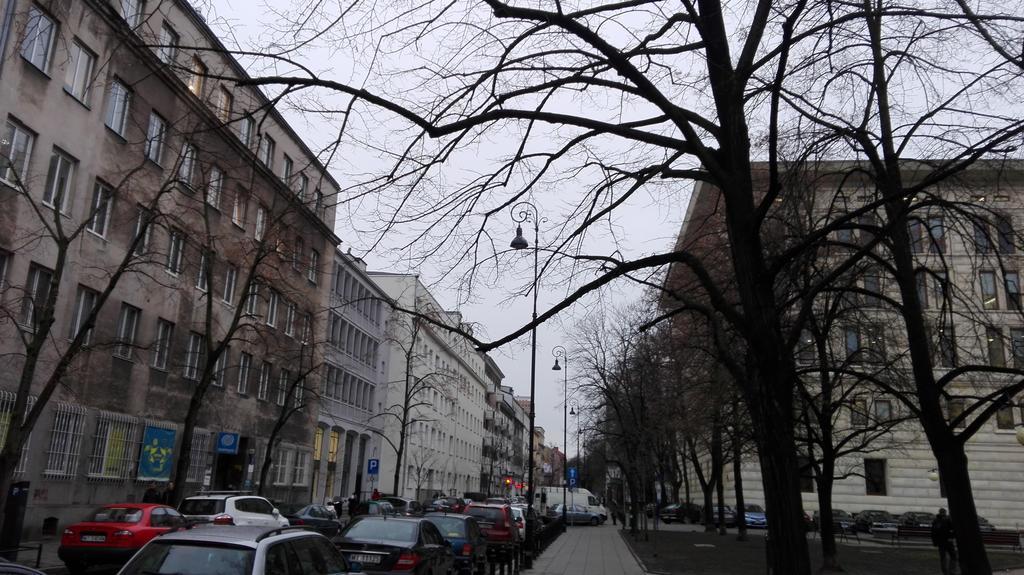 Klimatyczna Kawalerka W Centrum Warszawy Warsawa Bagian luar foto